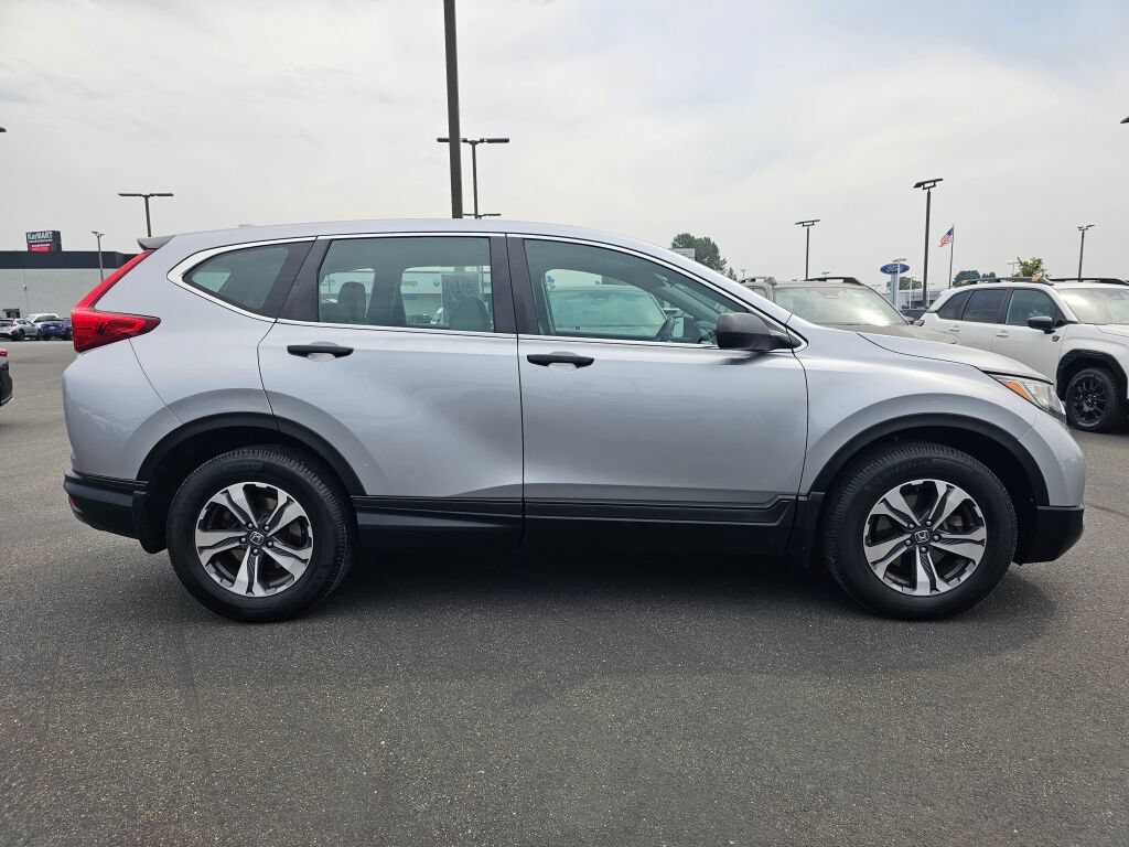 Used 2017 Honda CR-V LX image 6