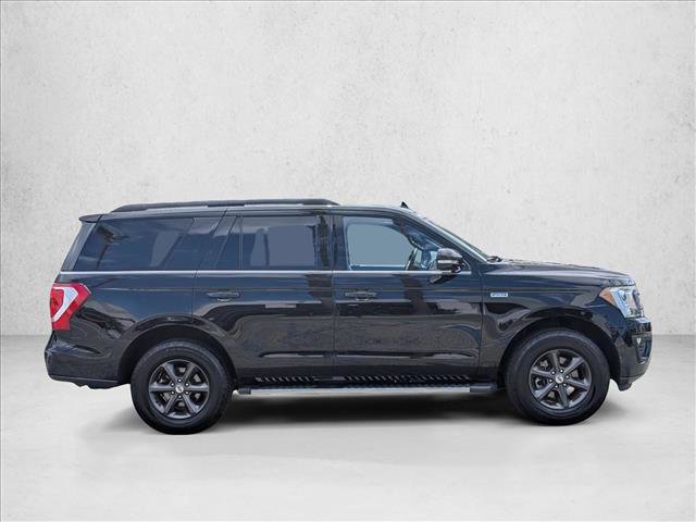 Used 2019 Ford Expedition XLT w/ Equipment Group 202A image 4