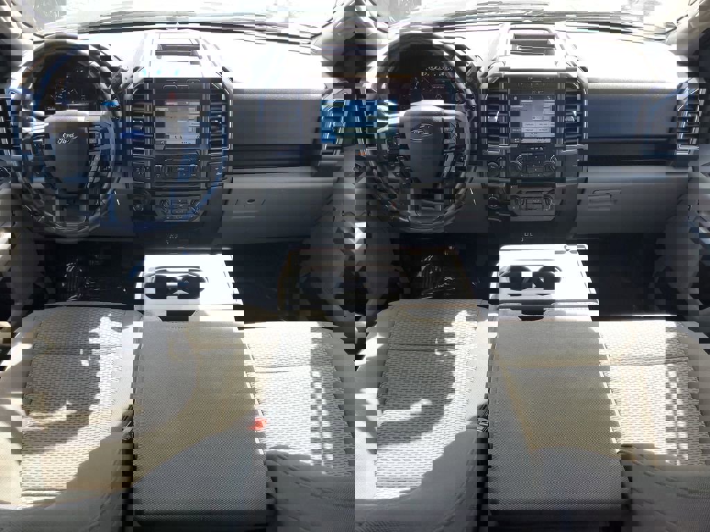 Used 2018 Ford F150 XLT w/ Equipment Group 302A Luxury image 12