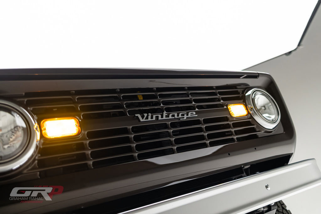 Used 2025 Ford Bronco Badlands image 11