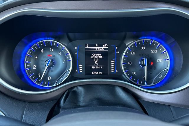 Certified 2023 Chrysler Voyager LX image 25