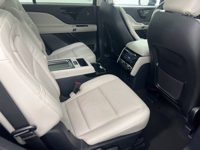 Certified 2025 Lincoln Aviator Reserve w/ Illumination Package image 26