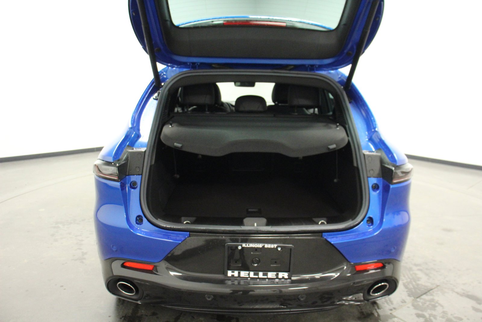 New 2024 Dodge Hornet R/T Plus w/ Tech Pack Plus w/o Parking image 12