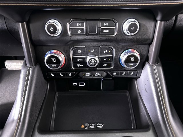 Used 2024 GMC Yukon AT4 w/ Technology Package image 17