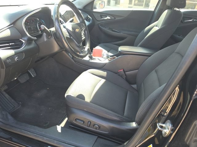 Used 2016 Chevrolet Malibu LT FWD image 6