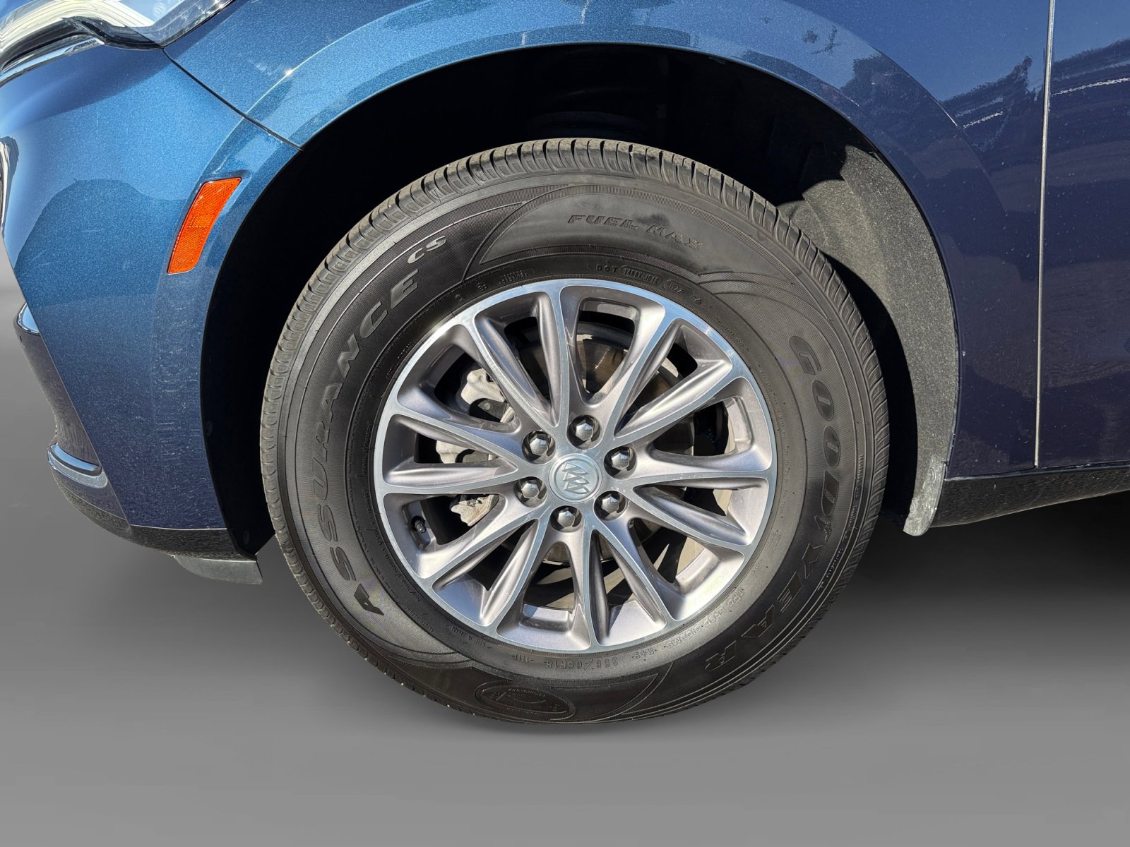 Used 2022 Buick Enclave Essence w/ Trailering Package, 5000 lbs. image 9