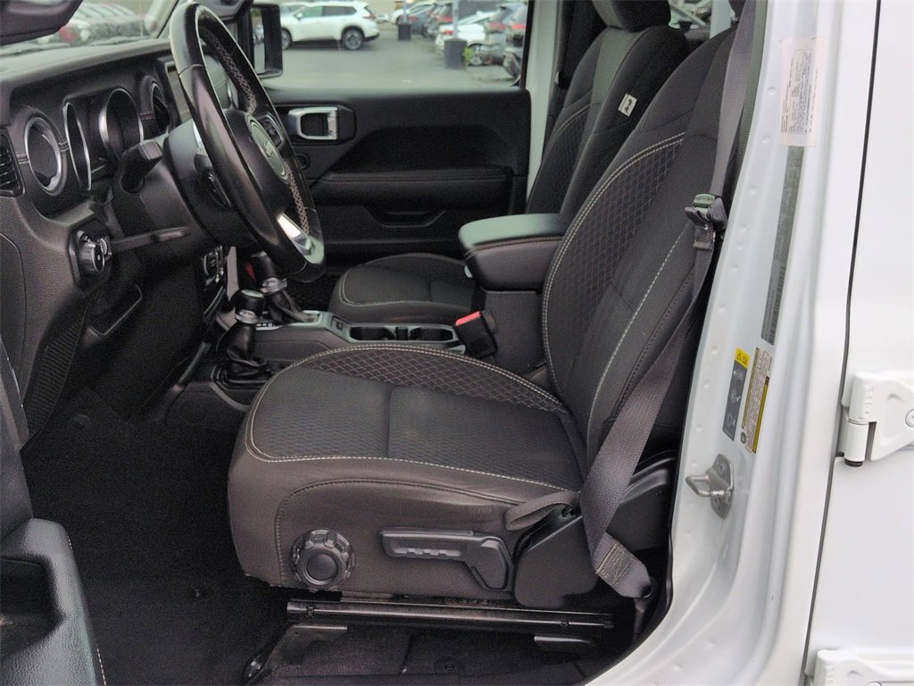 Used 2021 Jeep Wrangler Unlimited Sahara image 15