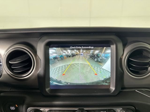 Used 2023 Jeep Wrangler Unlimited w/ Cold Weather Group image 21