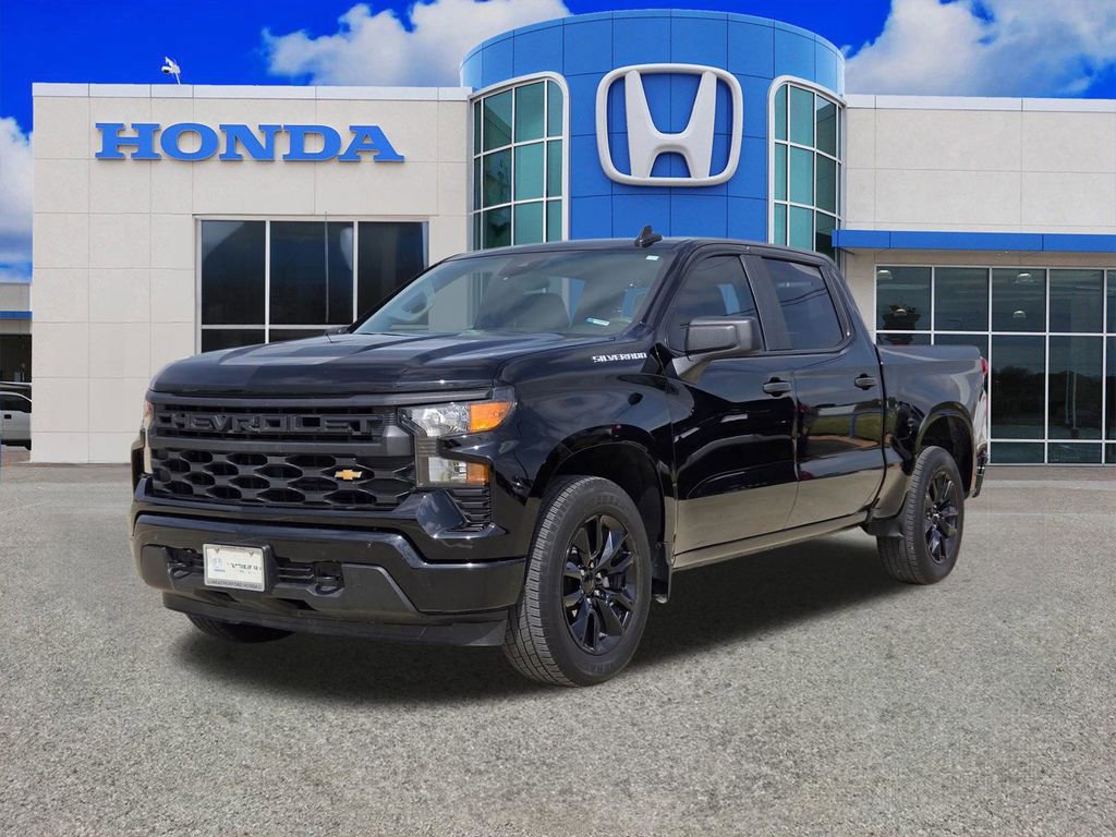 Used 2024 Chevrolet Silverado 1500 Custom RWD image 8