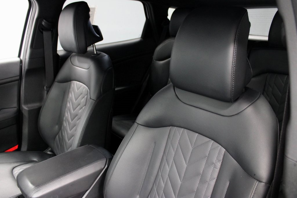 Used 2025 Kia Sportage X-Line w/ Premium Package image 30