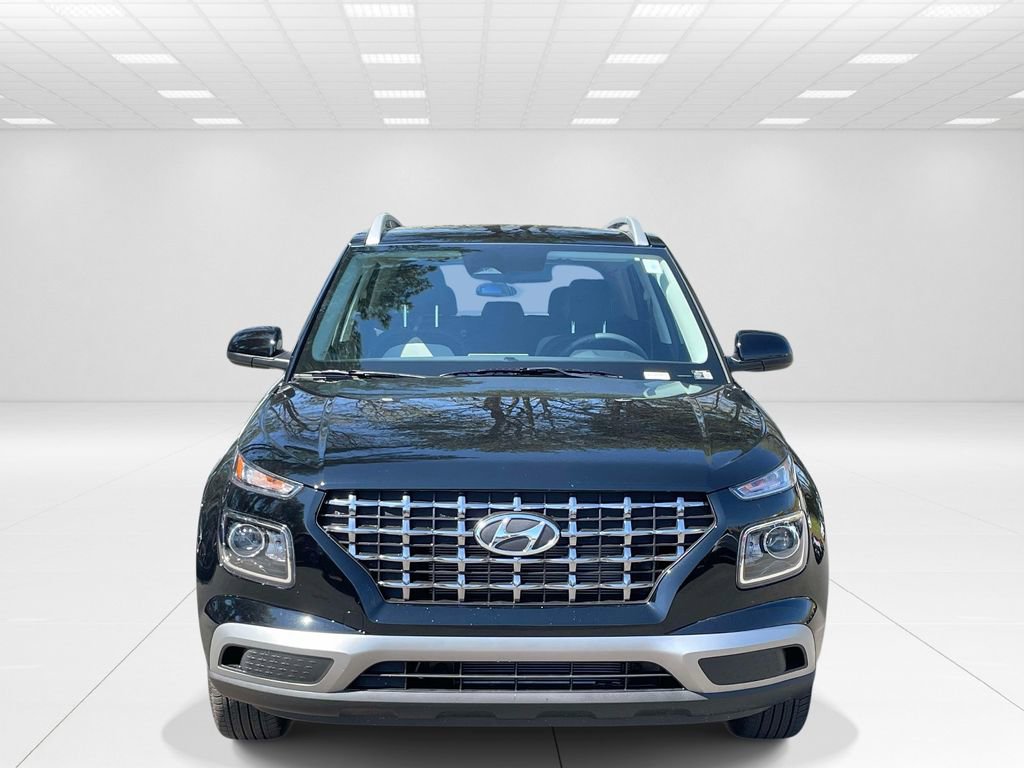 New 2026 Hyundai Venue SEL image 2