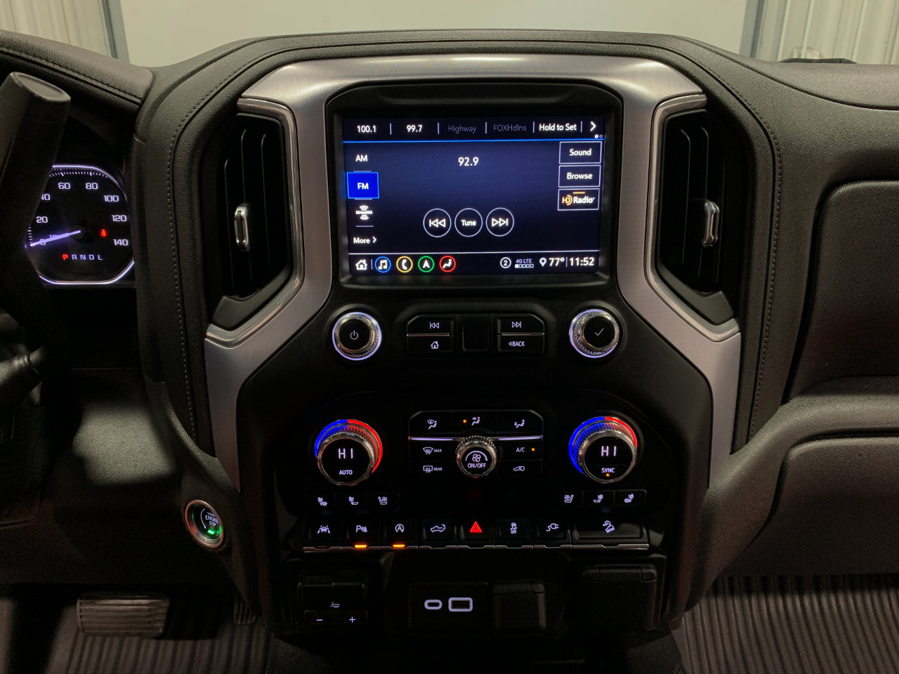 Used 2020 GMC Sierra 1500 SLT w/ SLT Premium Plus Package image 41