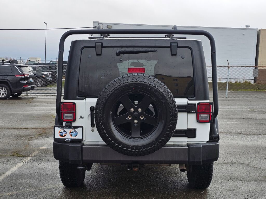 Used 2016 Jeep Wrangler Unlimited Sport image 7