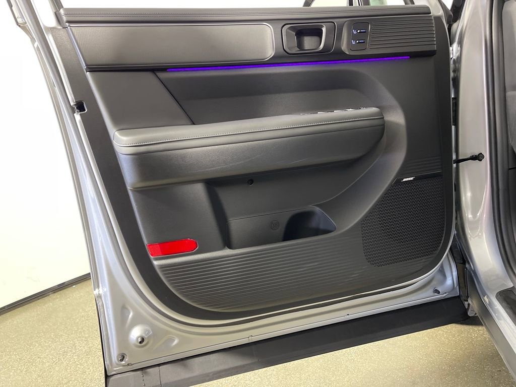 Certified 2025 Hyundai Santa Fe Calligraphy image 19