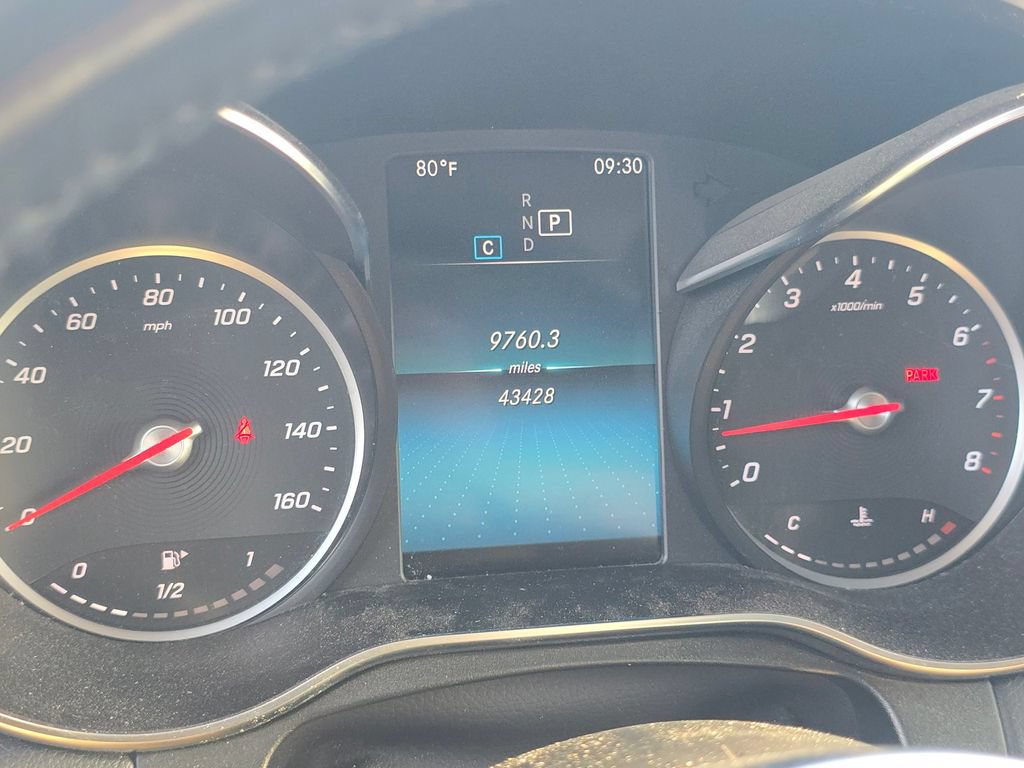 Used 2020 Mercedes-Benz GLC 300 4MATIC image 29