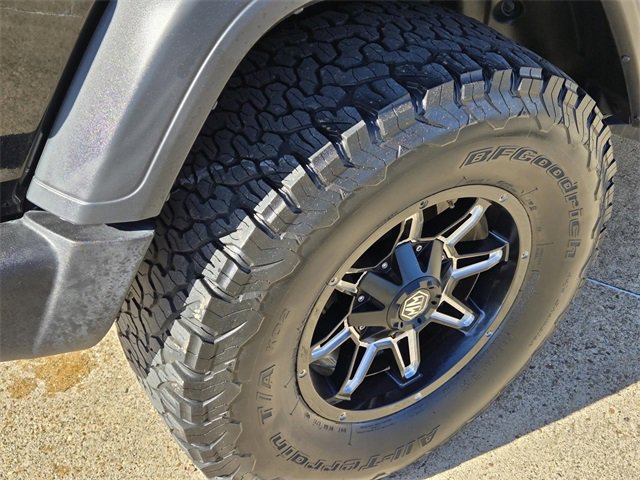 Used 2020 Jeep Wrangler Sport image 8