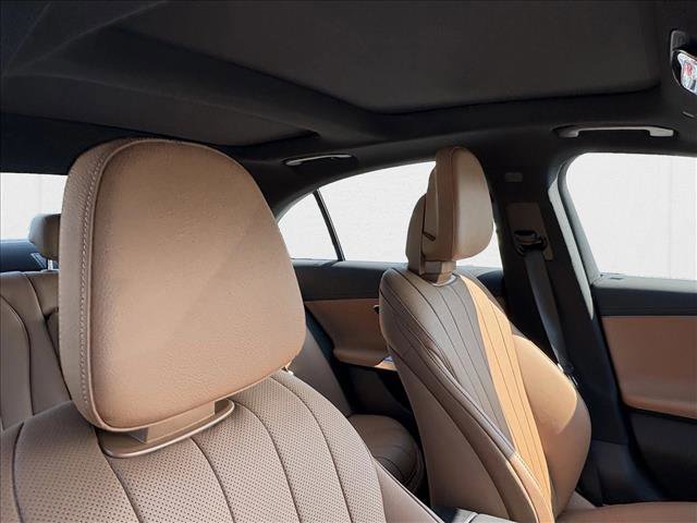 New 2026 Mercedes-Benz E 350 4MATIC Sedan image 23