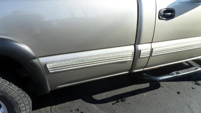 Used 2002 Chevrolet Silverado 1500 LS w/ Heavy Duty Suspension Pkg image 8