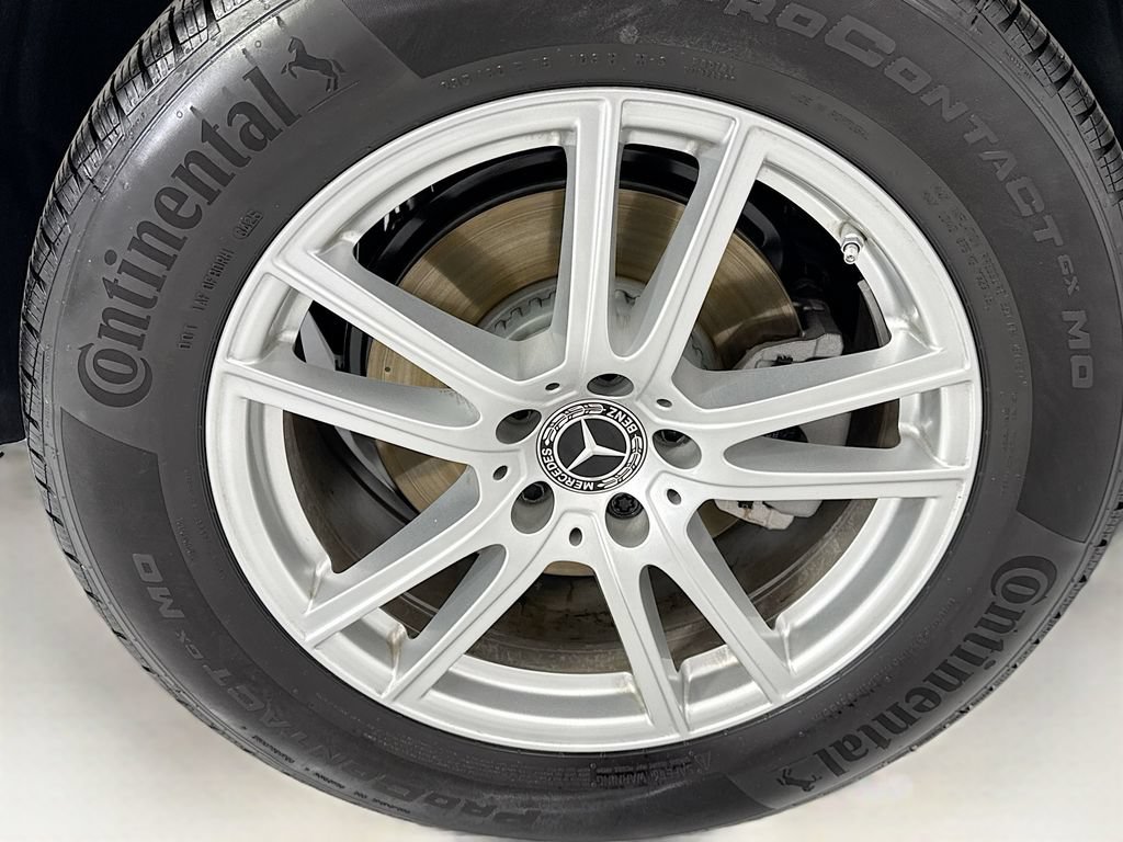 Certified 2026 Mercedes-Benz GLC 300 image 31