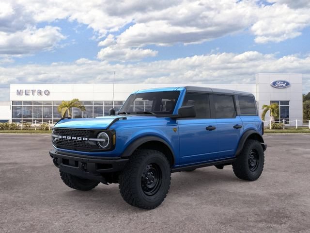 New 2026 Ford Bronco Badlands w/ Black Appearance Package