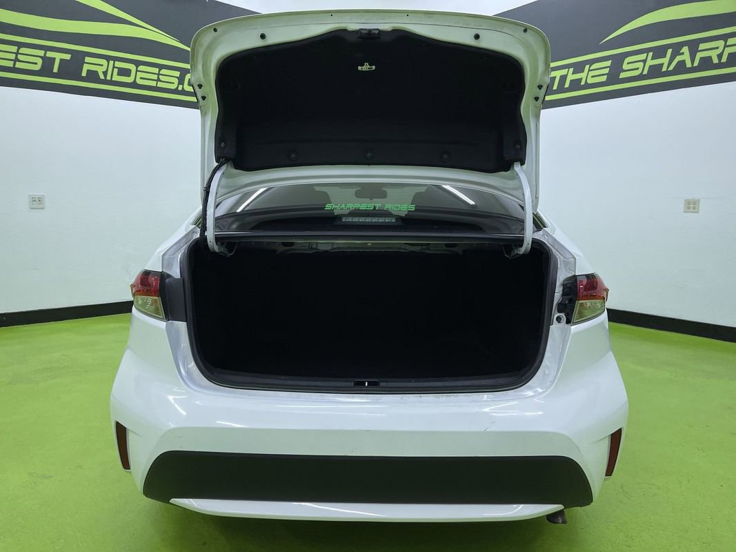 Used 2022 Toyota Corolla LE FWD image 9