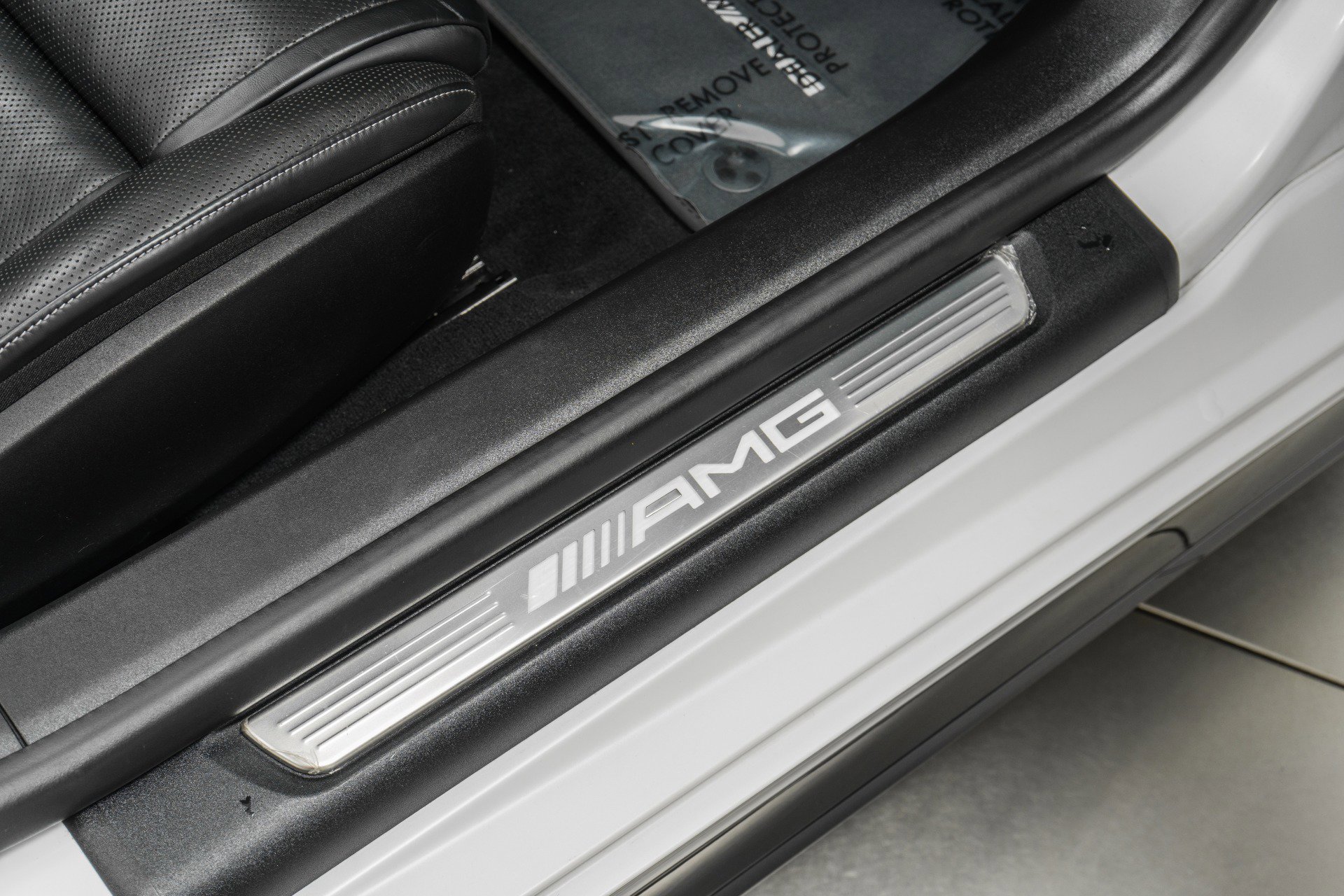Used 2025 Mercedes-Benz SL 63 AMG S e Performance 4MATIC image 30