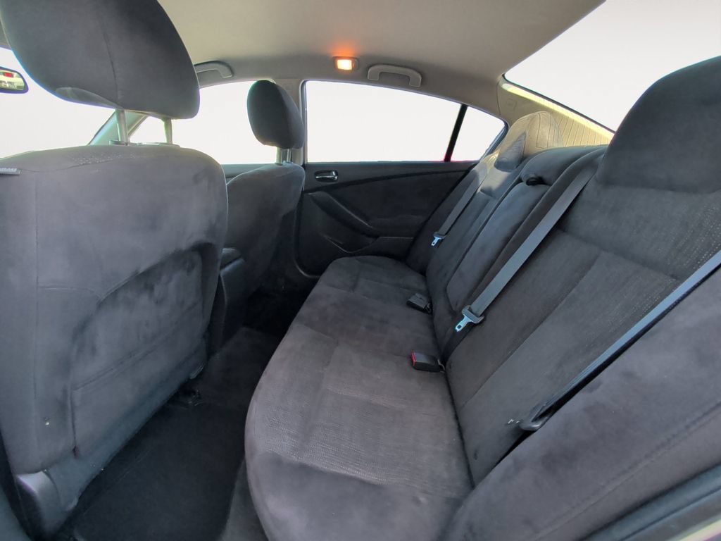 Used 2012 Nissan Altima 2.5 S w/ 20th Anniversary Pkg FWD image 16