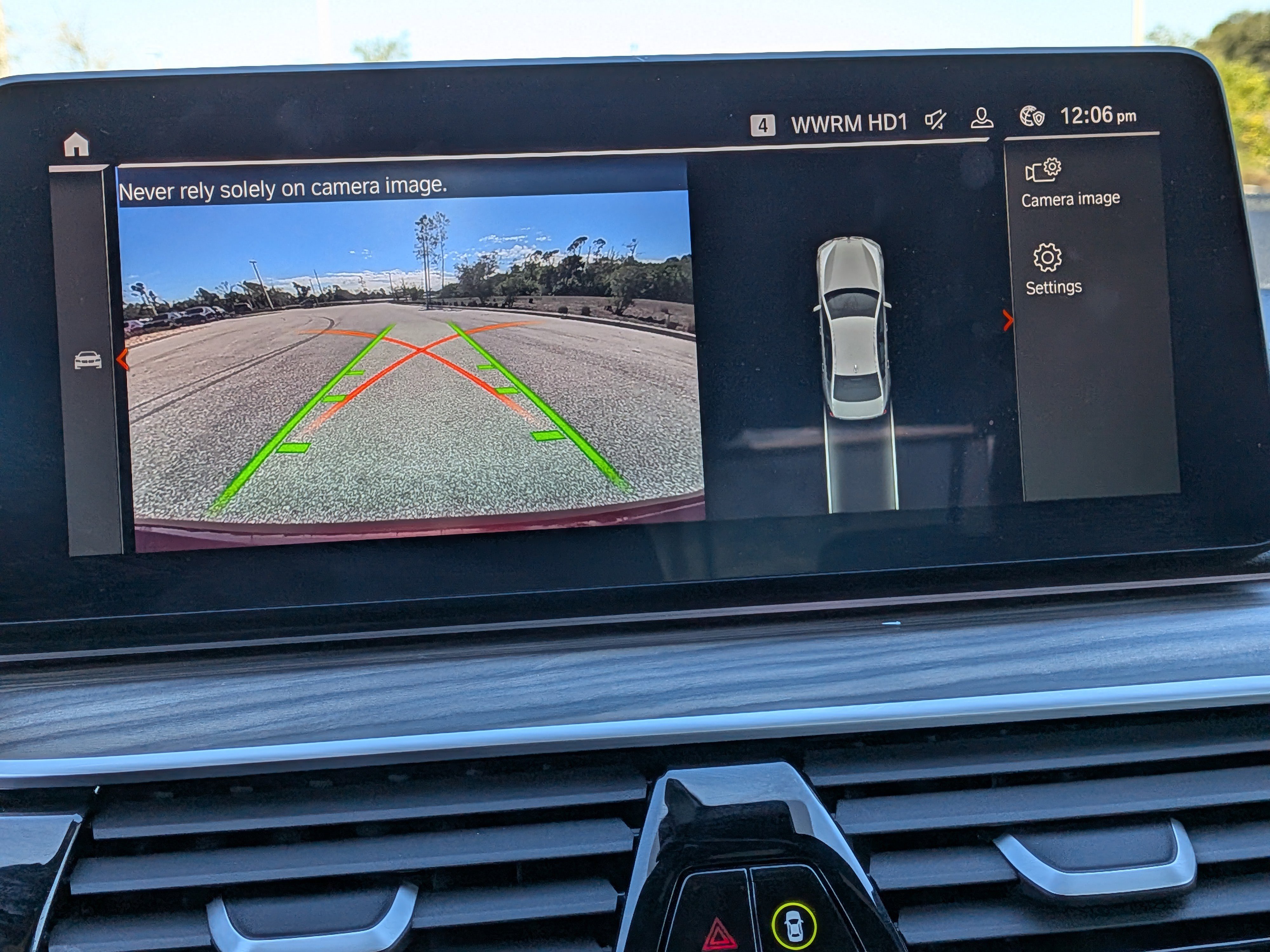 Used 2023 BMW 540i xDrive w/ Executive Package image 37