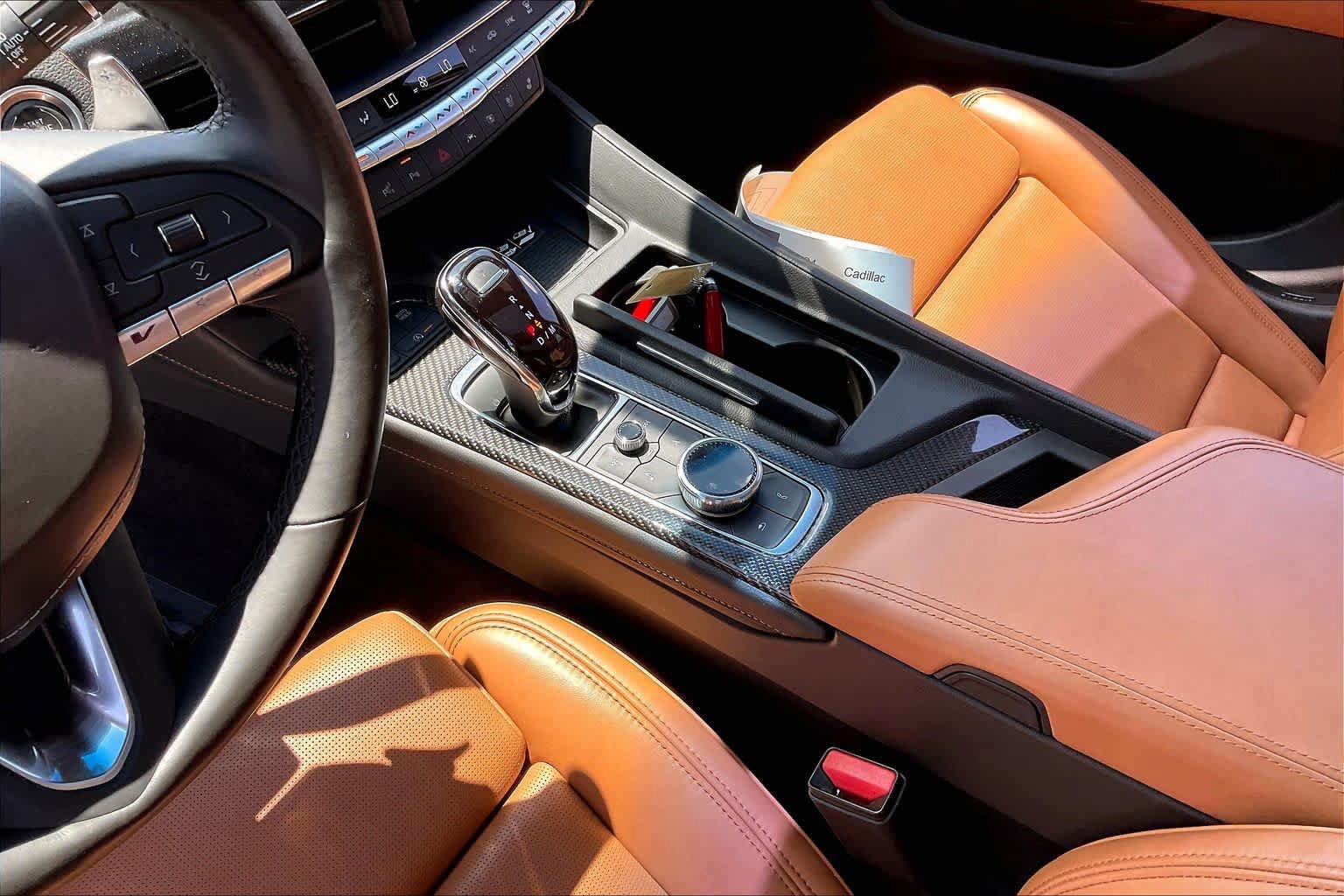 Used 2024 Cadillac CT5 V w/ Platinum Package RWD image 17