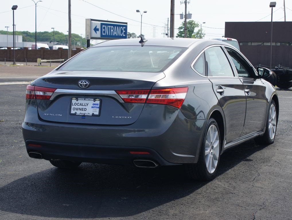 Used 2013 Toyota Avalon Limited FWD image 19