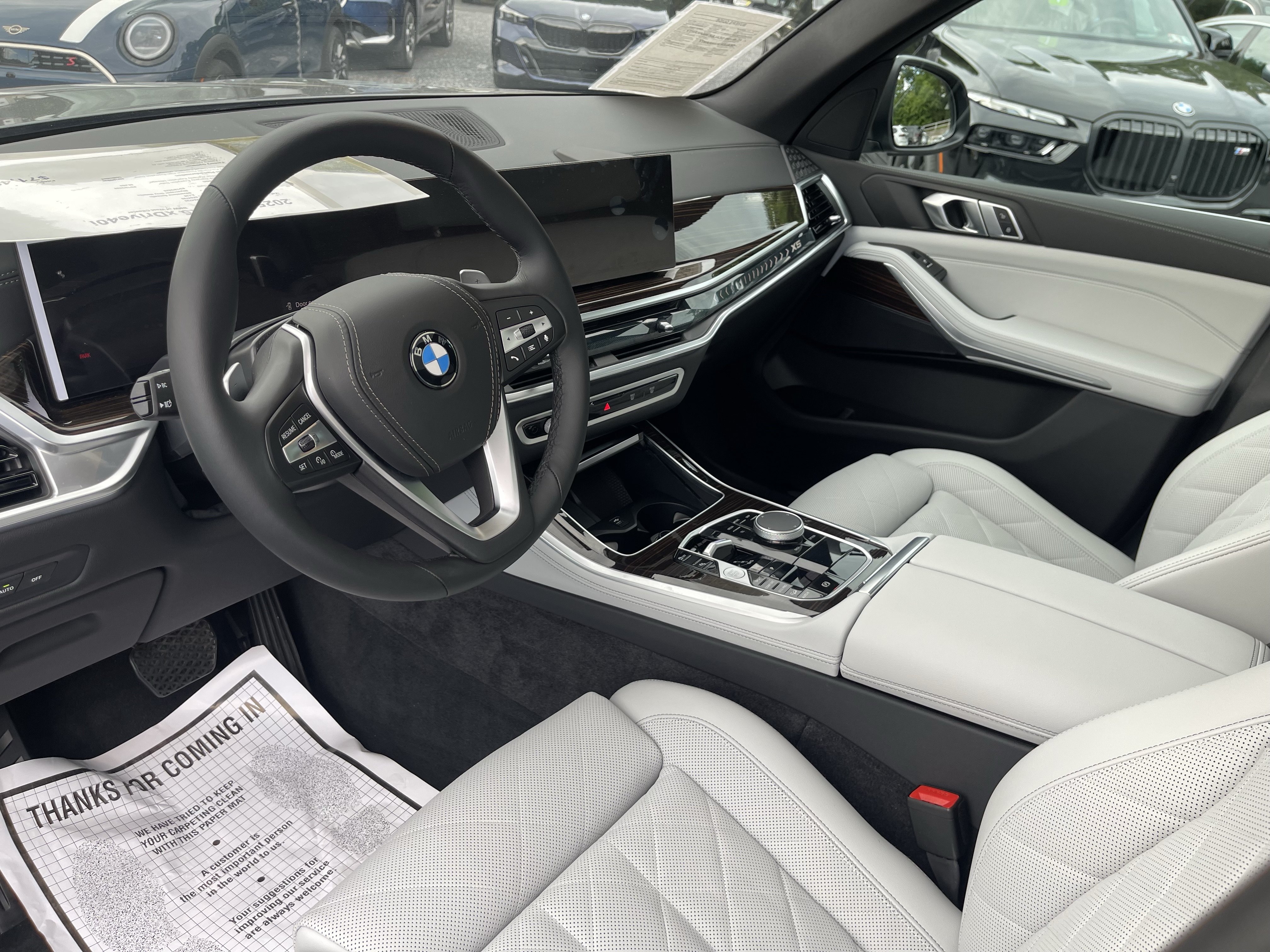 Used 2025 BMW X5 xDrive40i w/ Climate Comfort Package AWD/4WD image 11