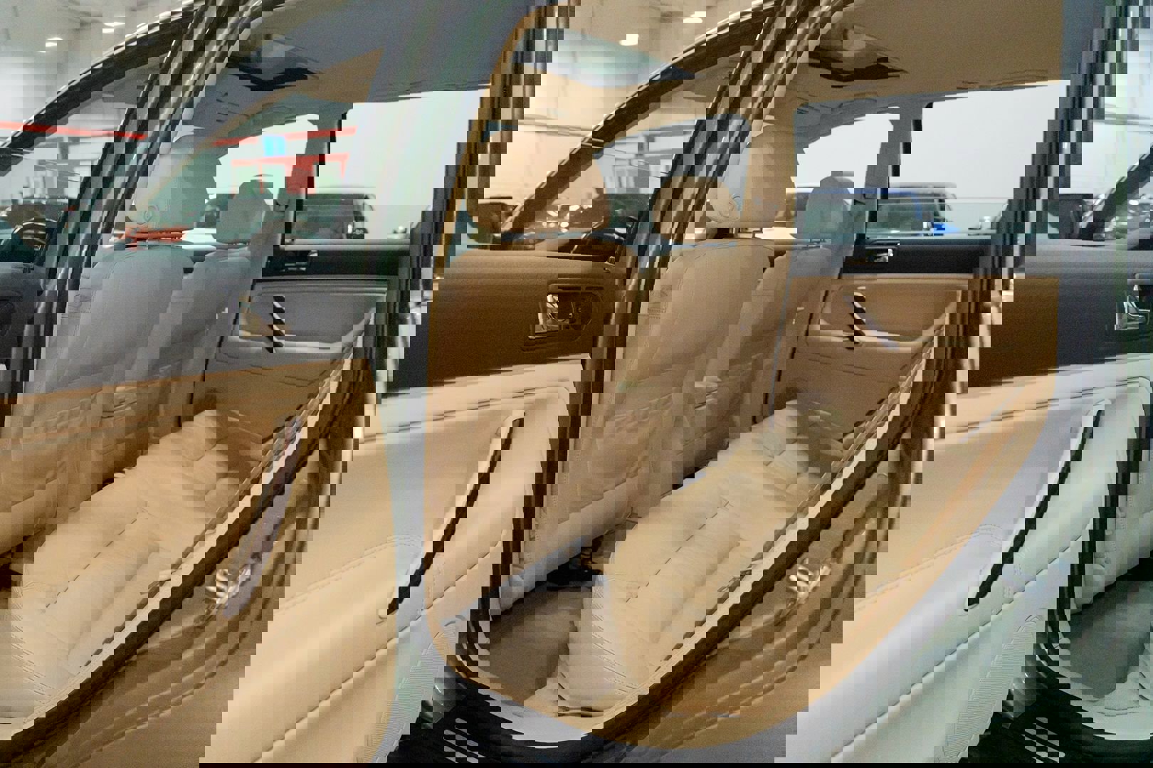 Used 2002 Volkswagen Passat GLX image 21