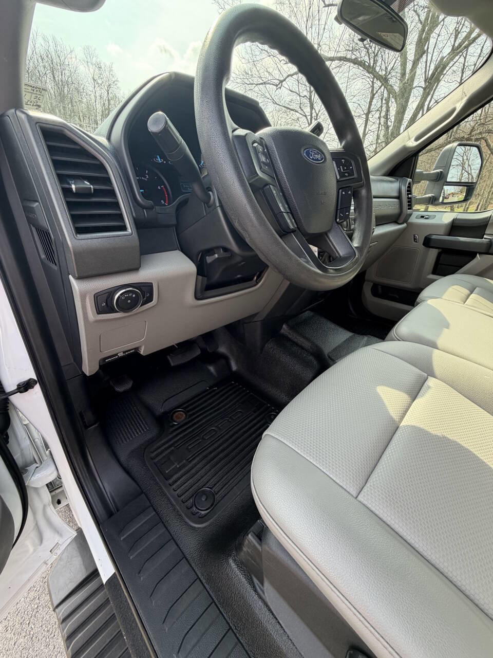 Used 2021 Ford F350 XL w/ Power Equipment Group image 29