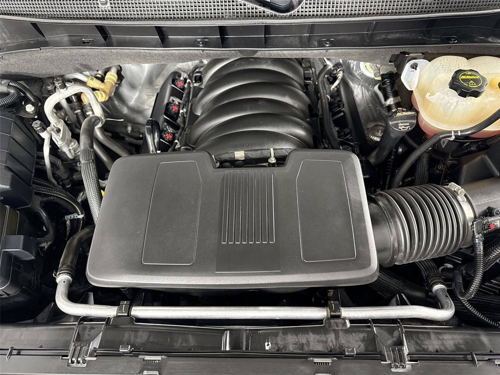 Used 2024 Chevrolet Tahoe LT image 44