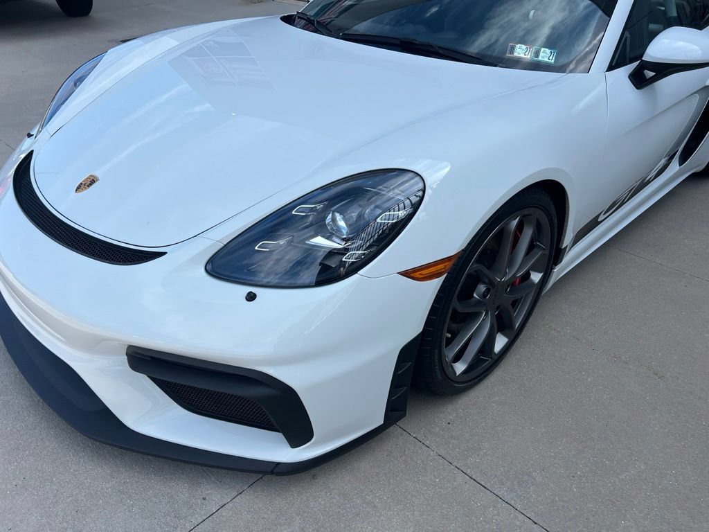 Used 2021 Porsche 718 Cayman GT4 RWD image 10
