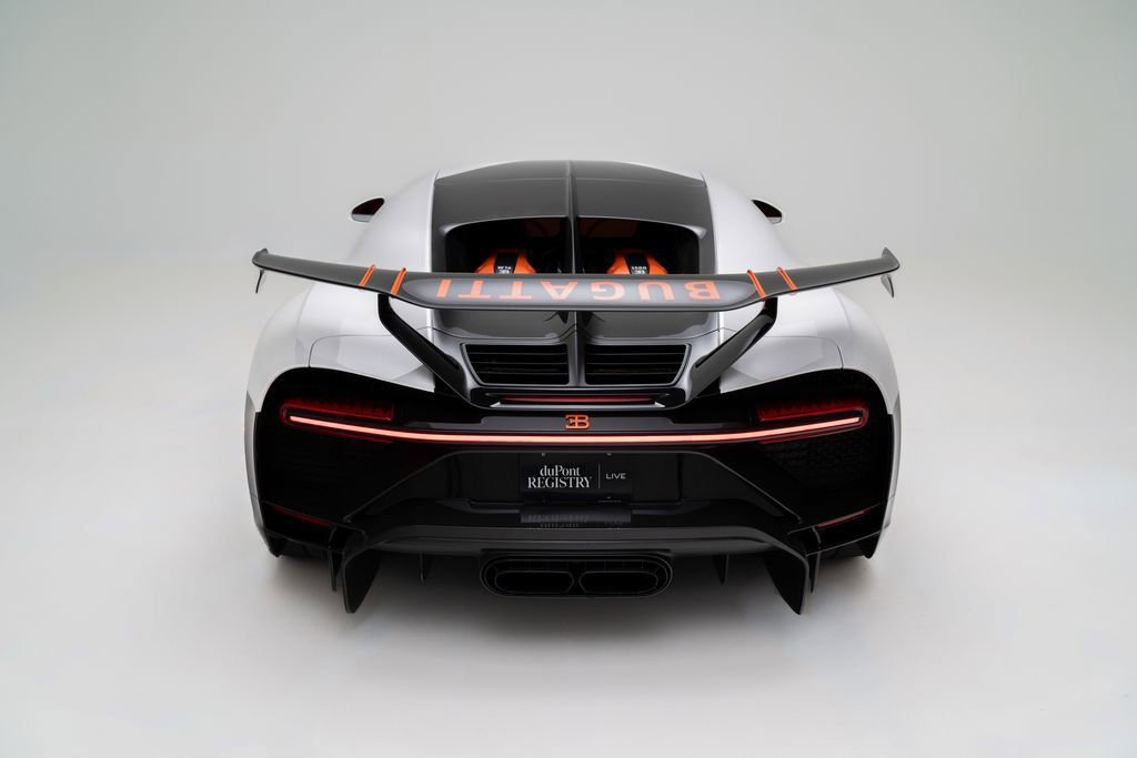 Used 2022 Bugatti Chiron Pur Sport image 4