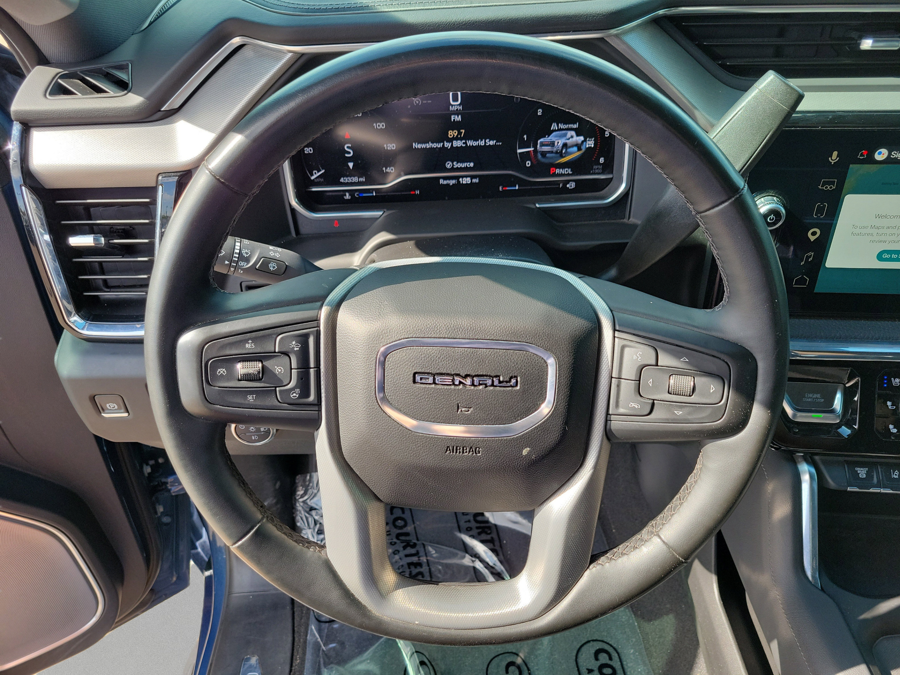 Used 2024 GMC Sierra 3500 Denali AWD/4WD image 19
