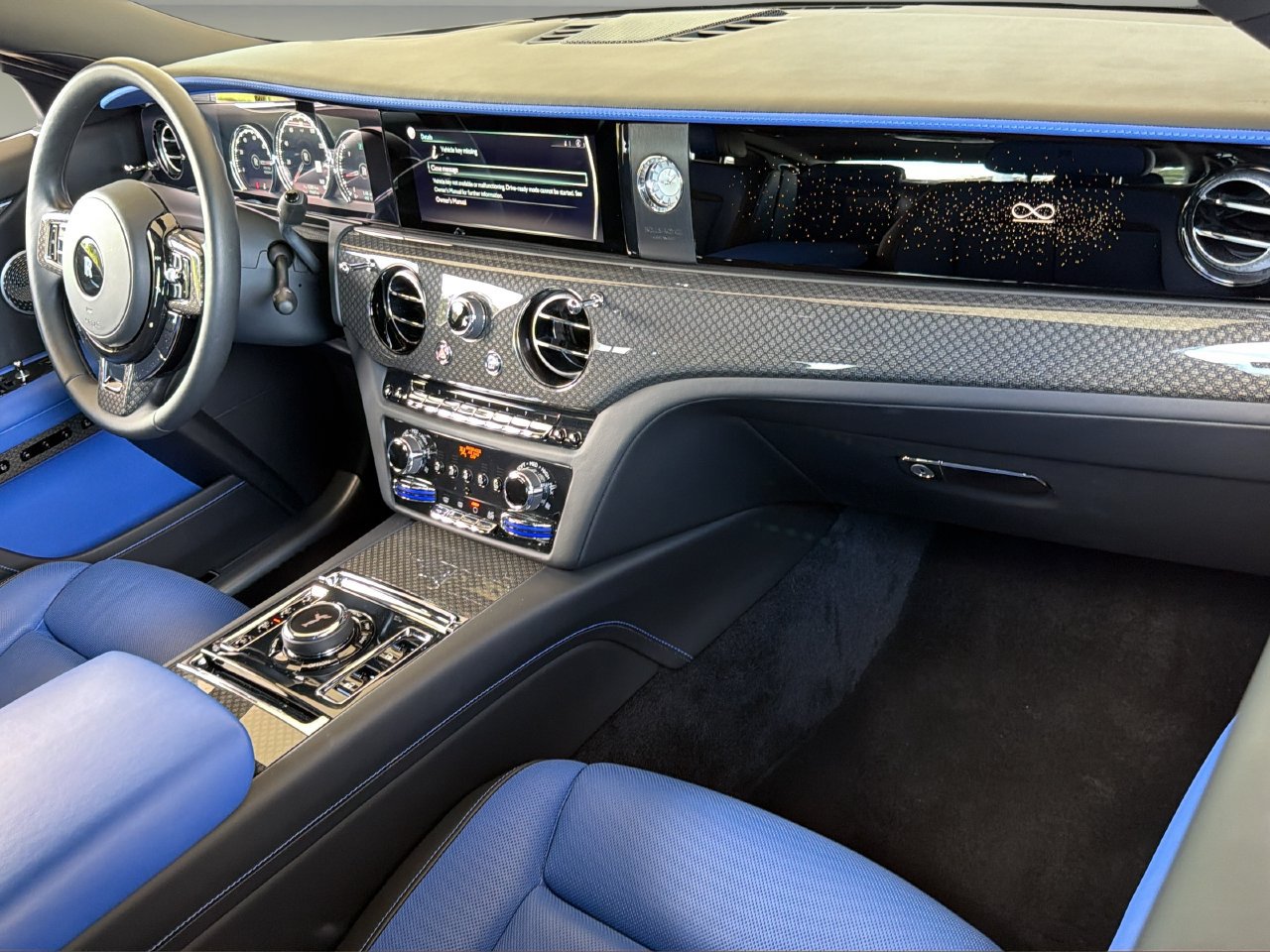 Used 2022 Rolls-Royce Ghost Black Badge AWD/4WD image 23