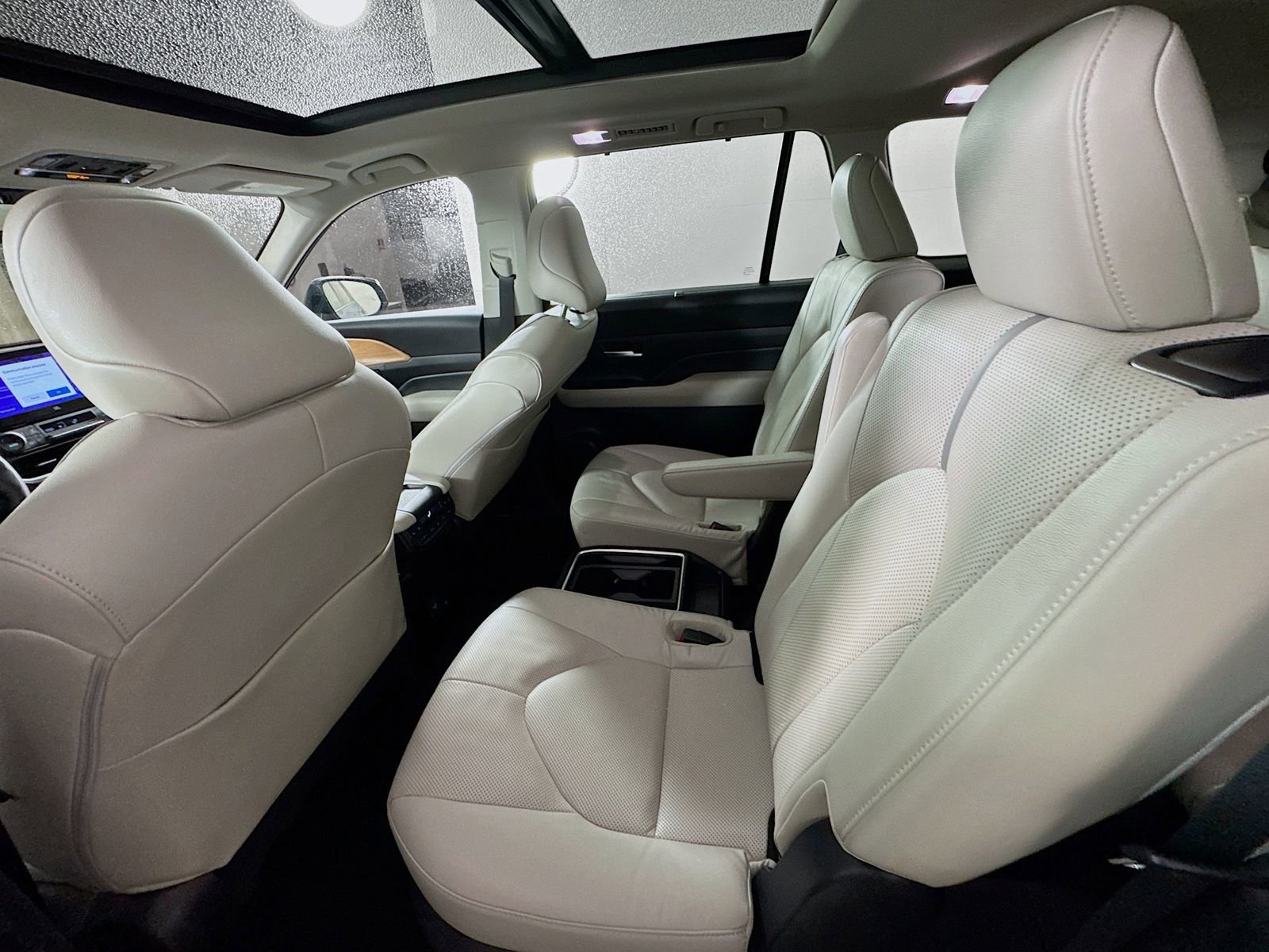 Certified 2025 Toyota Grand Highlander AWD image 22