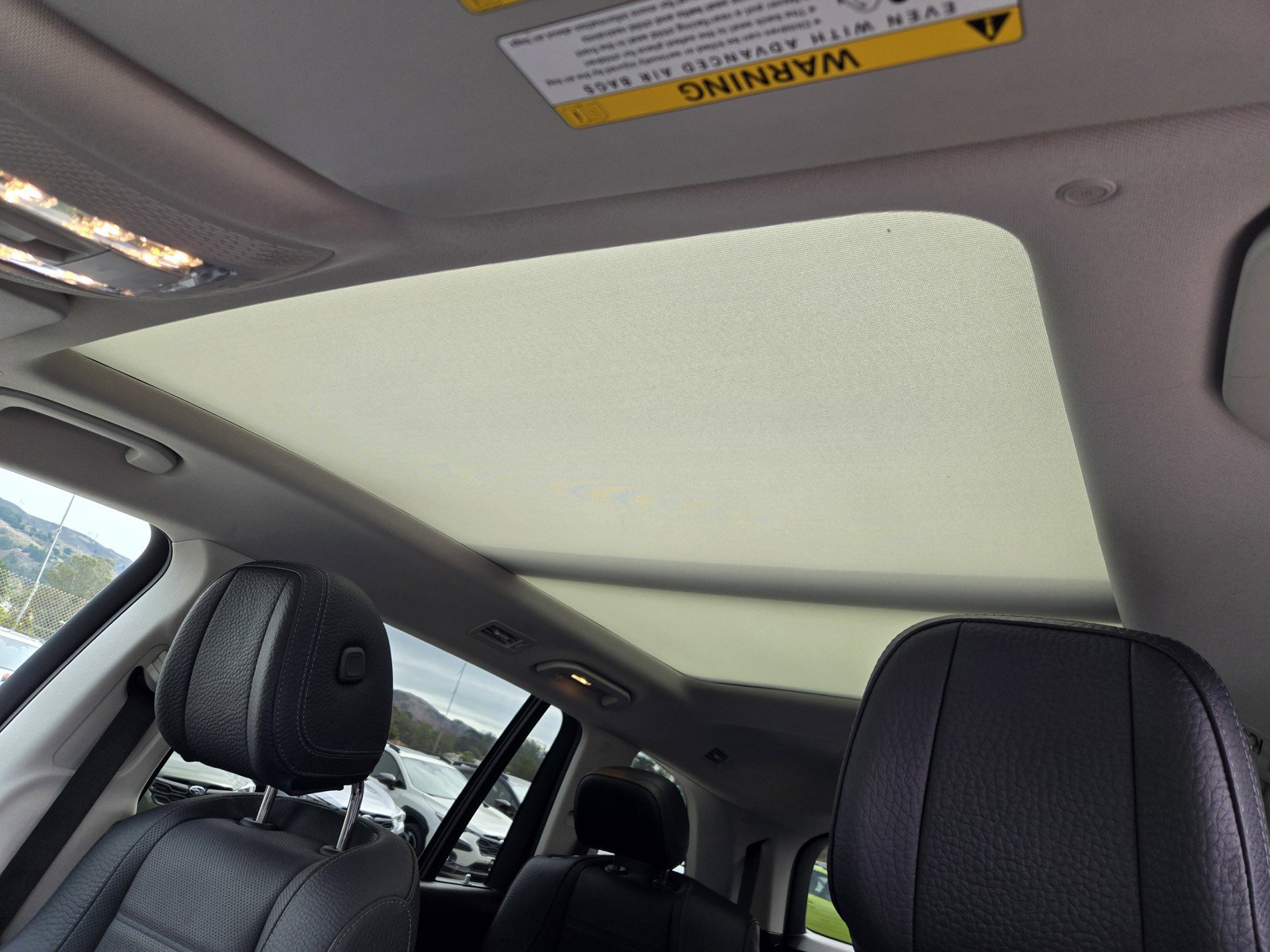 Used 2023 Mercedes-Benz GLS 450 4MATIC image 11