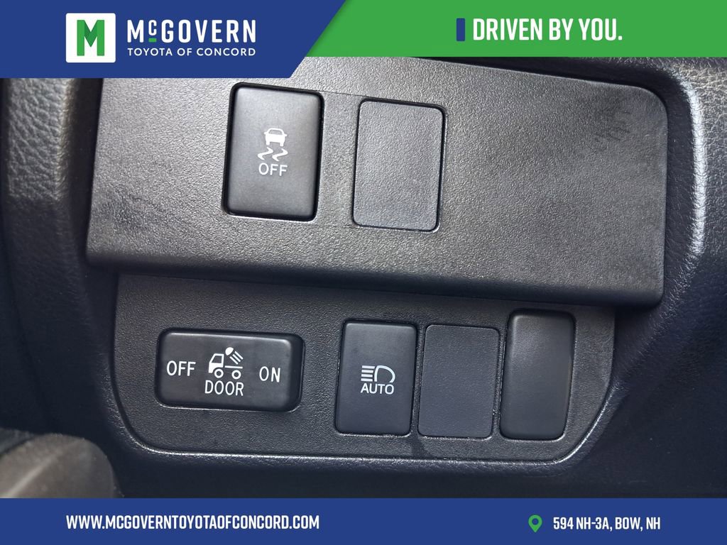 Used 2023 Toyota Tacoma SR5 AWD/4WD image 27