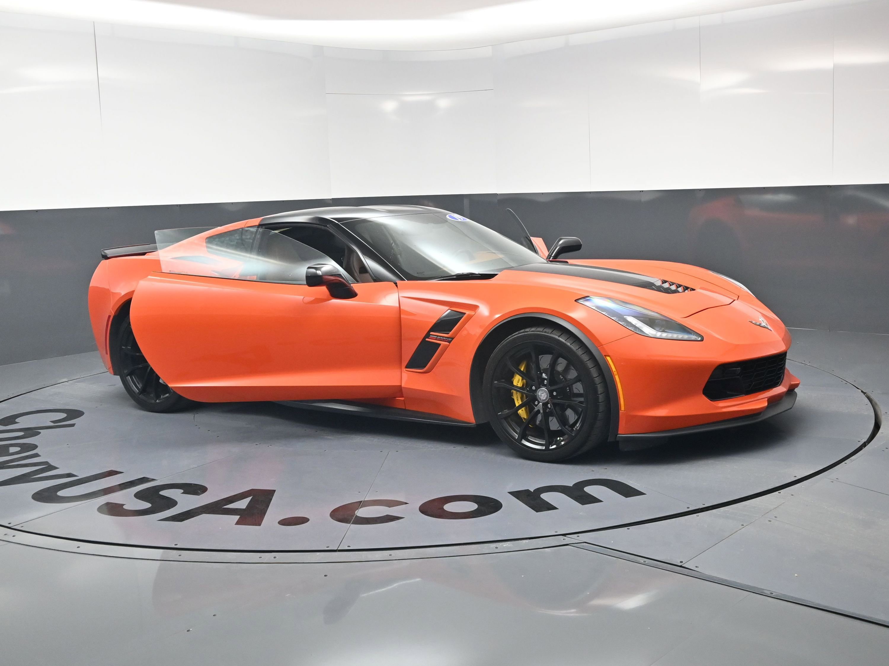 Used 2019 Chevrolet Corvette Grand Sport RWD image 24