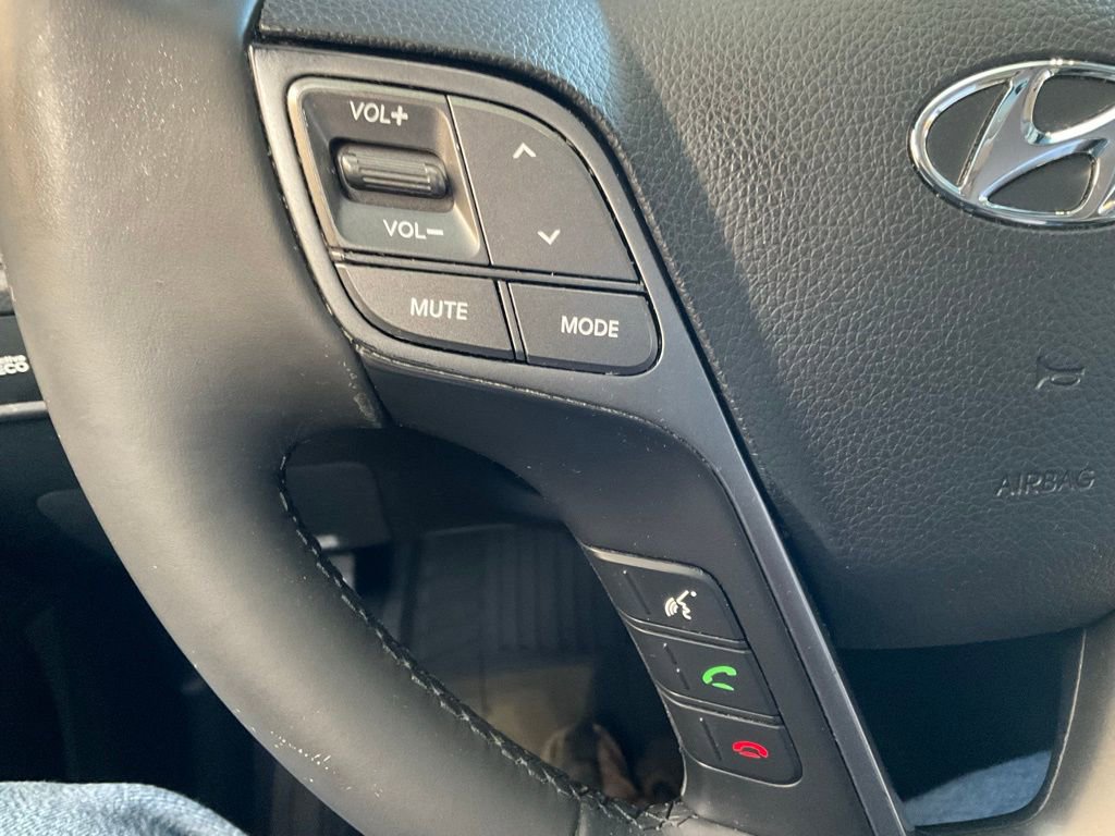 Used 2016 Hyundai Santa Fe Sport w/ Option Group 03 image 13