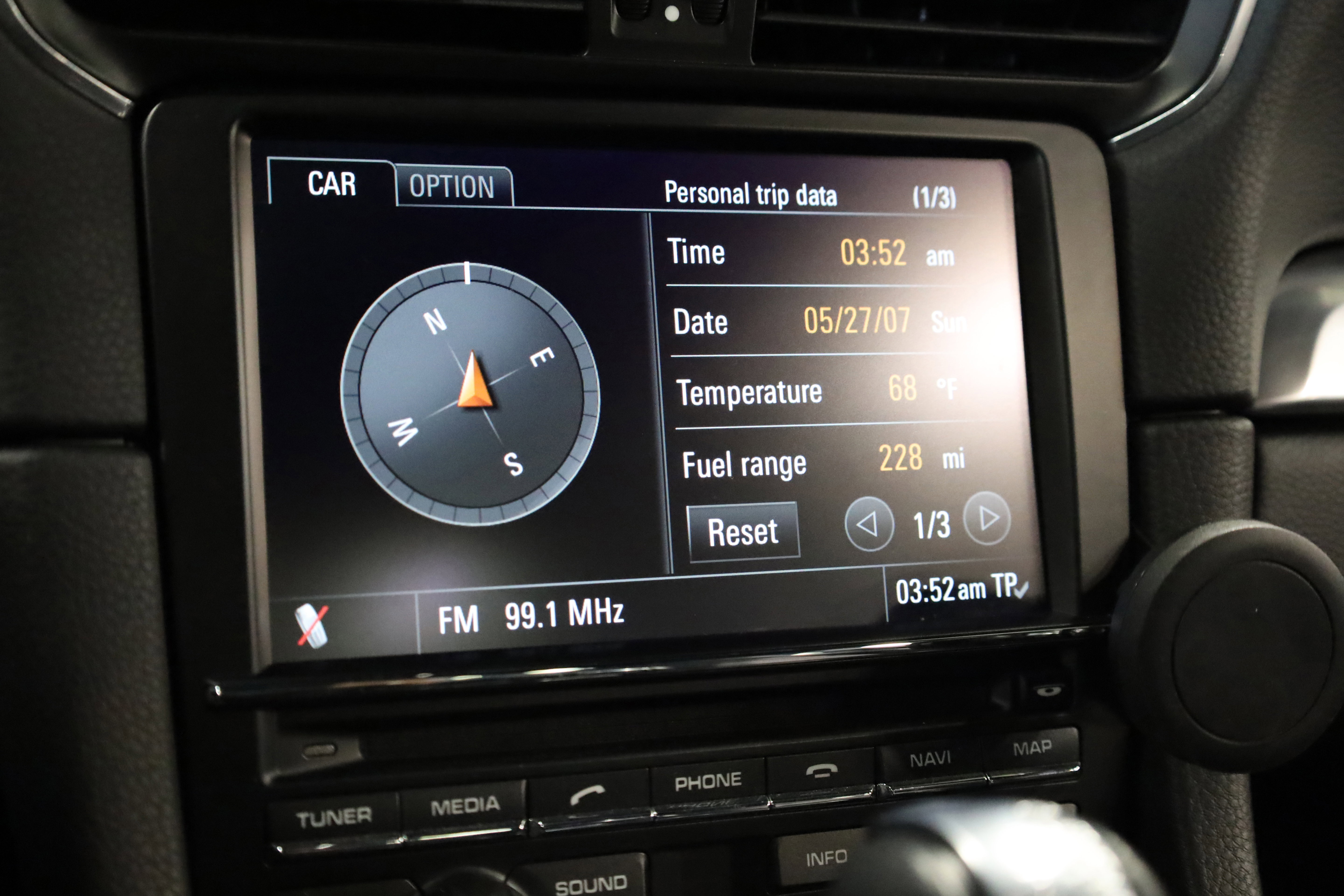 Used 2013 Porsche 911 Carrera 4S image 27