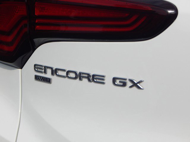 Used 2024 Buick Encore GX Sport Touring image 6