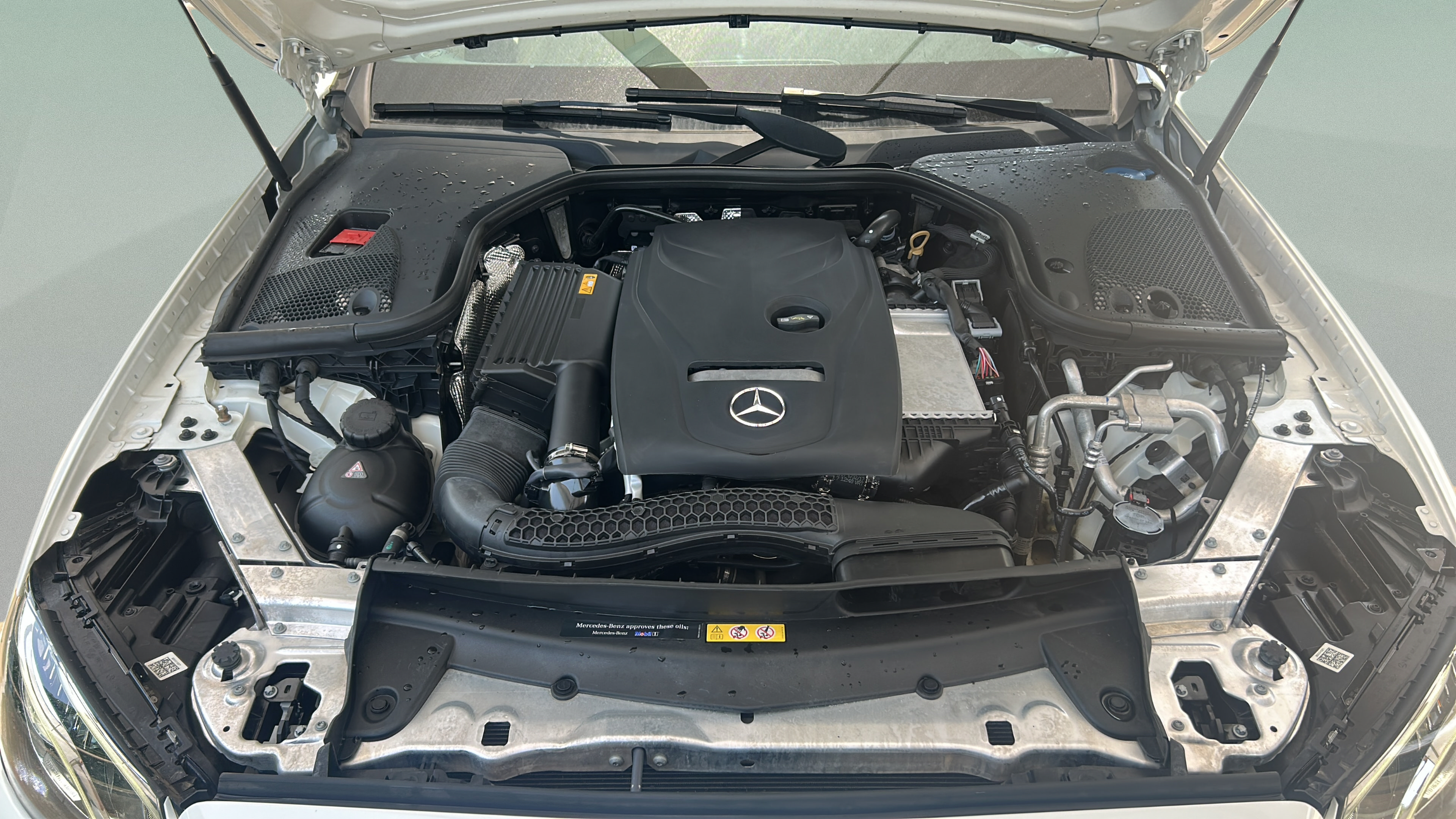 Used 2018 Mercedes-Benz E 300 image 31