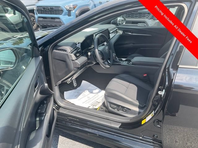 Used 2026 Toyota Camry XSE FWD image 3