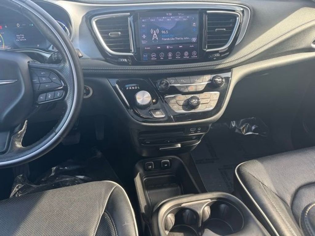 Used 2020 Chrysler Pacifica Limited w/ Advanced Safetytec Group FWD image 2