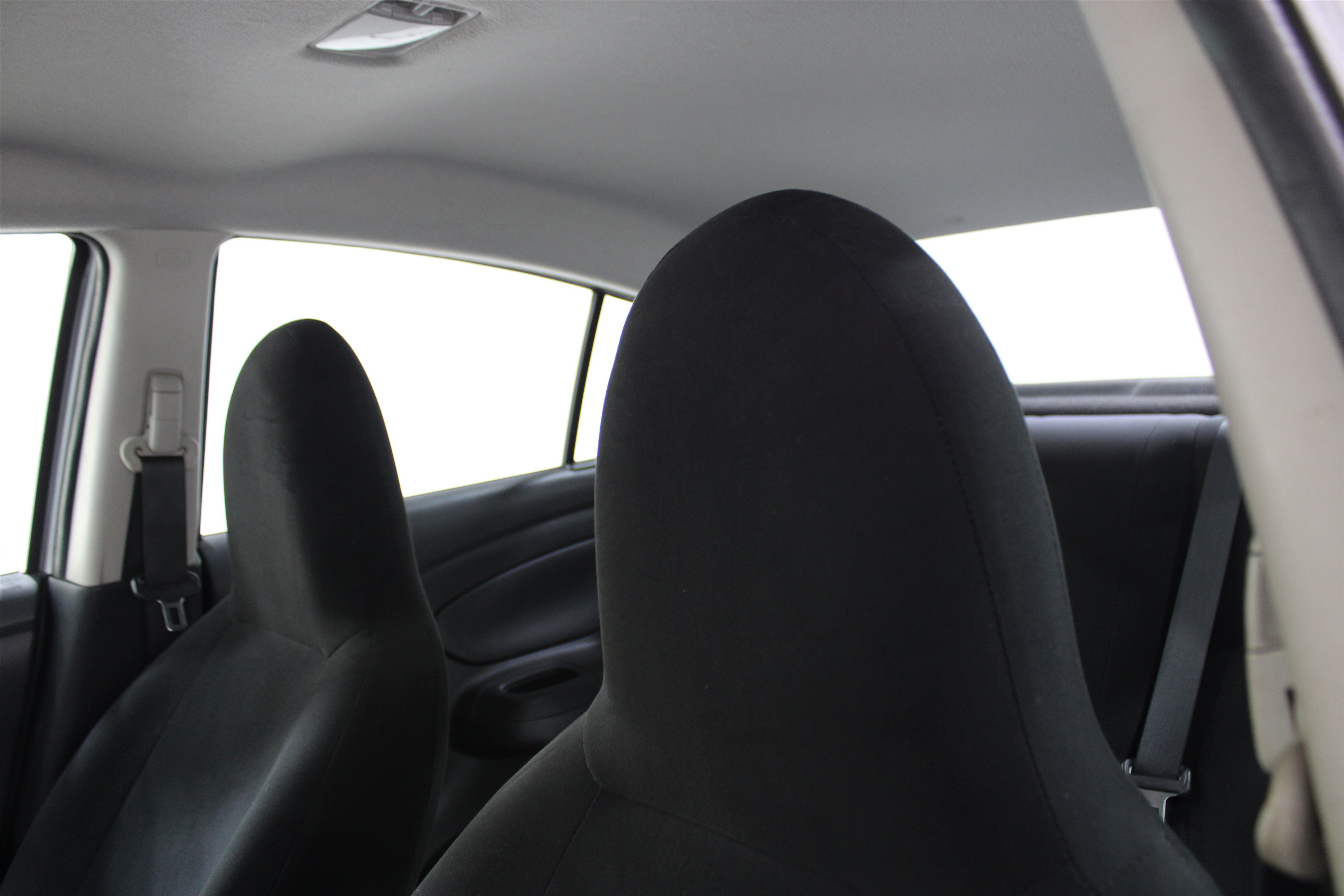 Used 2014 Nissan Versa S Plus FWD image 4