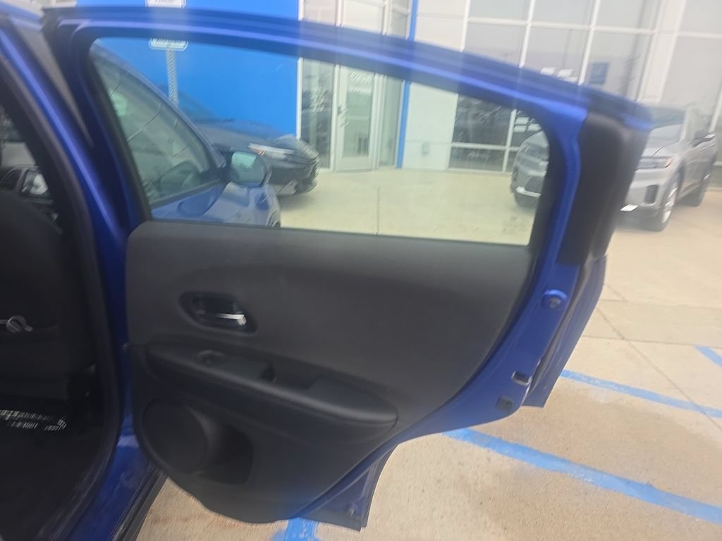 Used 2019 Honda HR-V Sport image 13
